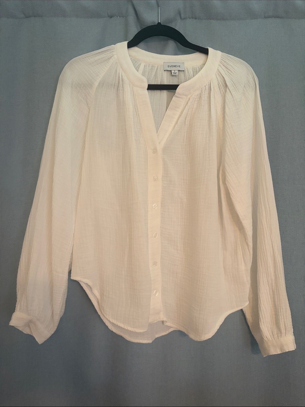 Evereve Cream Lightweight Button-Front Gauze Blouse